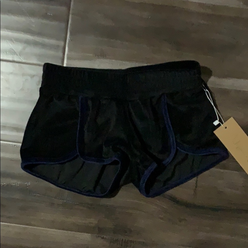 Niyamsol Shorts